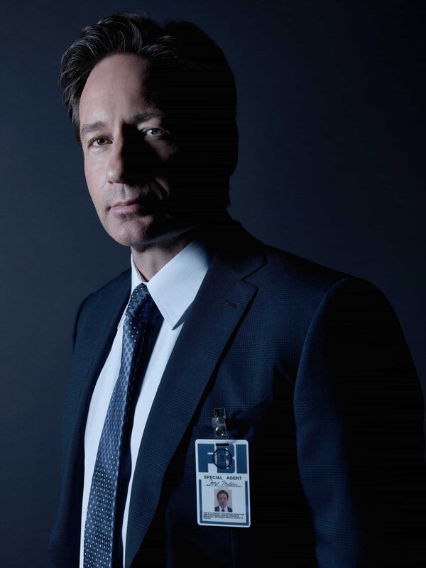 (10. Staffel) – Die Theorie eines Moderators über Aliens und die gefährlichen Pläne der Regierung machen Mulder (David Duchovny) deutlich, dass er bisher nur Teile eines größeren Ganzen kennt. Wird er endlich alle Puzzleteile zusammenführen können? – Bild: Fox /​ Marlyse Press Photo/​MPP – © Fox
