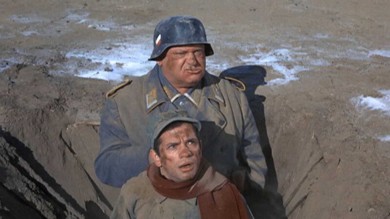 Ein Käfig voller Helden S05E24 Aktion „Lustige Witwe“ (The Merry Widow