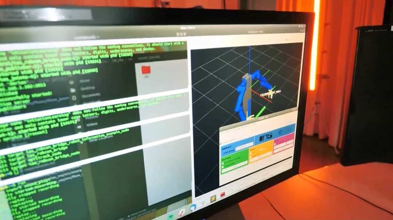 Monitor im Fachbereich Robotnik & maschinelles Lernen der TU Darmstadt. – Bild: HR/​Sarah Plass