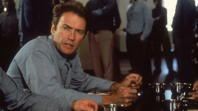 Morris (Clint Eastwood) ist kein gewöhnlicher Häftling. – Bild: ARD Degeto/​BR/​Paramount Pictures