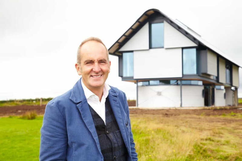 Kevin McCloud in Strathaven – Bild: RTL Living