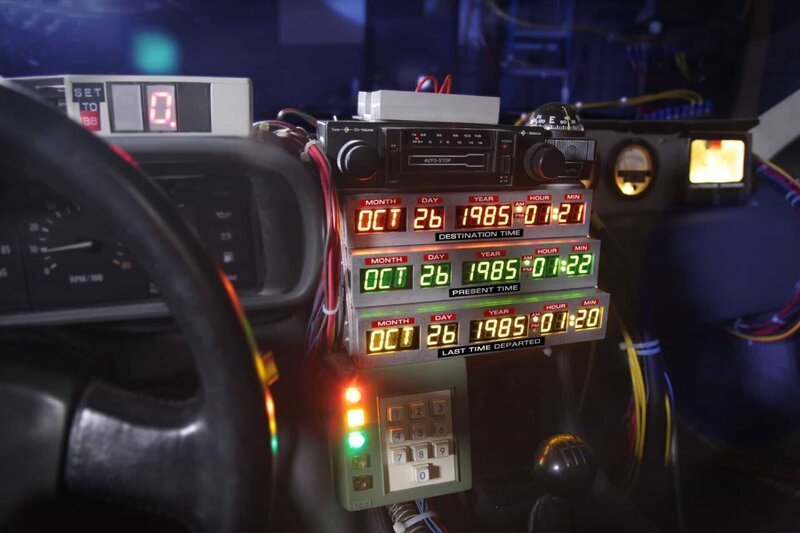 Der DeLorean Die Verwendung des sendungsbezogenen Materials ist nur mit dem Hinweis und Verlinkung auf RTL+ gestattet.; Der DeLorean Die Verwendung des sendungsbezogenen Materials ist nur mit dem Hinweis und Verlinkung auf RTL+ gestattet. – Bild: RTL /​ ©2015 Cricket Pictures