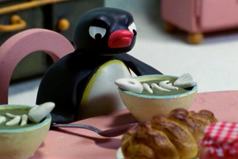 Guetnachtgschichtli Pingu Staffel 5 Folge 25 Pingu – Stinkt gewaltig Pingu mag den Fischauflauf nicht. SRF/​Joker Inc., d.b.a., The Pygos Group – Bild: SRF1