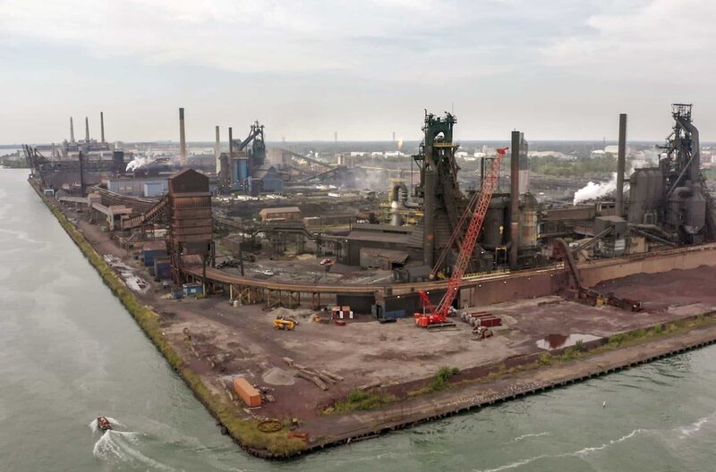 Die Abwässer der Industriestädte Detroit, Cleveland und Buffalo haben den Eriesee verschmutzt. – Bild: Längengrad Filmproduktion /​ © Längengrad Filmproduktion