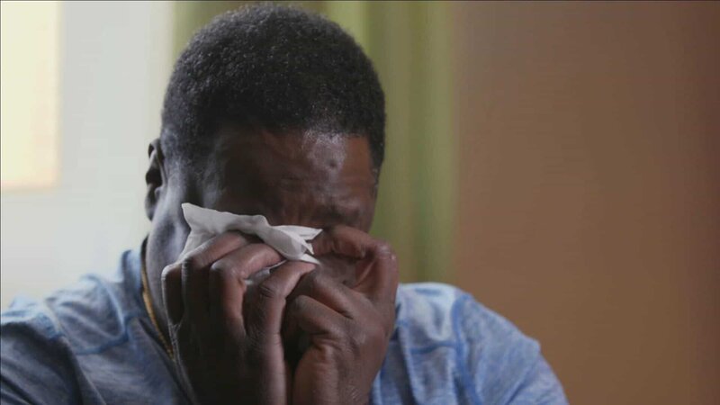 Chester Marshall tears up as he recounts the murder. – Bild: Investigation Discocery /​ Discovery Communications