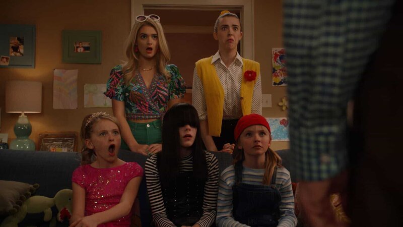 v.li.: Lola Loud (Ella Allan), Leni Loud (Eva Carlton), Lucy Loud (Aubin Bradley), Luan Loud (Catherine Ashmore Bradley), Lana Loud (Mia Allan) – Bild: Paramount