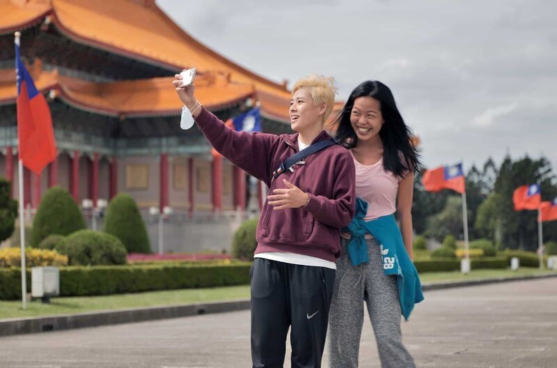 Junges Paar in Taiwan – Bild: F. Cauwel/​Hikari /​ © F. Cauwel/​Hikari