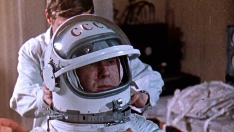 Im März 1965 führte der sowjetische Kosmonaut Alexej Archipowitsch Leonow seinen ersten Raumflug durch. – Bild: N24 Doku