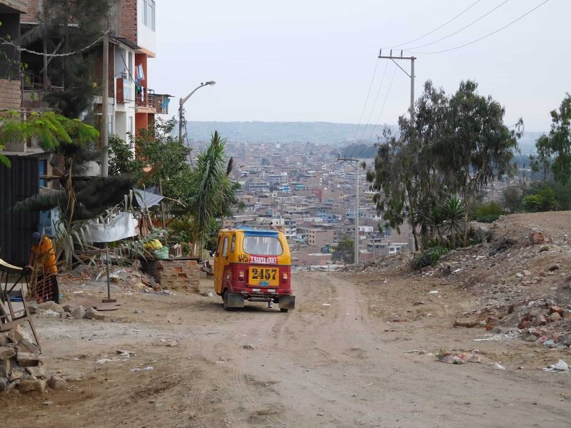 Der Slum Shantytown in Lima, Peru. – Bild: Bewegte Zeiten Filmproduktion GmbH/​BR/​David Rudolph