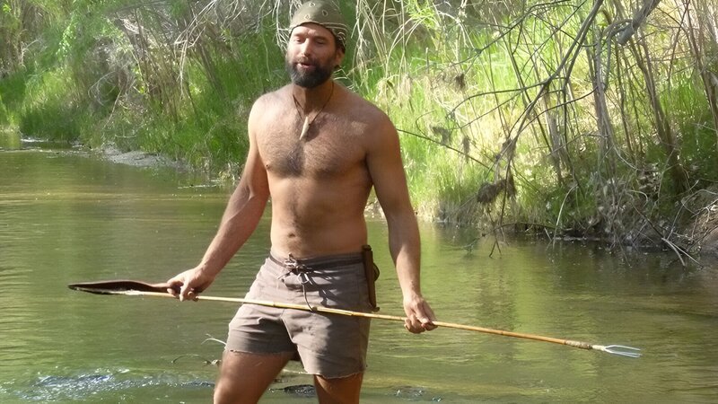 Matt fishing in a river. – Bild: Discovery Communications