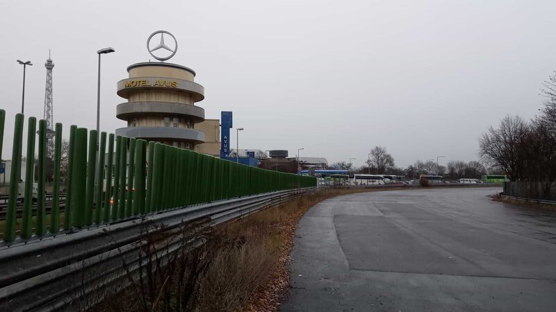 Avus Racing Circuit. – Bild: Wiser Films Lizenzbild frei