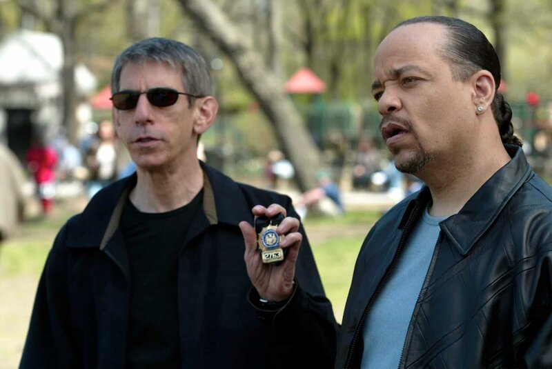 Law & Order: Special Victims Unit „Head“ (L-R) Richard Belzer, Ice-T Photographert: Will Hart /​ Universal ©2004 Universal Network Television, LLC. All rights reserved.Law & Order: Special Victims Unit „Head“ (L-R) Richard Belzer, Ice-T Photographert: Will Hart /​ Universal ©2004 Universal Network Television, LLC. All rights reserved. – Bild: 2003 Universal Network Television ©13TH STREET Photocredit Mandatory, Editorial Use Only, NO archive, NO Resale