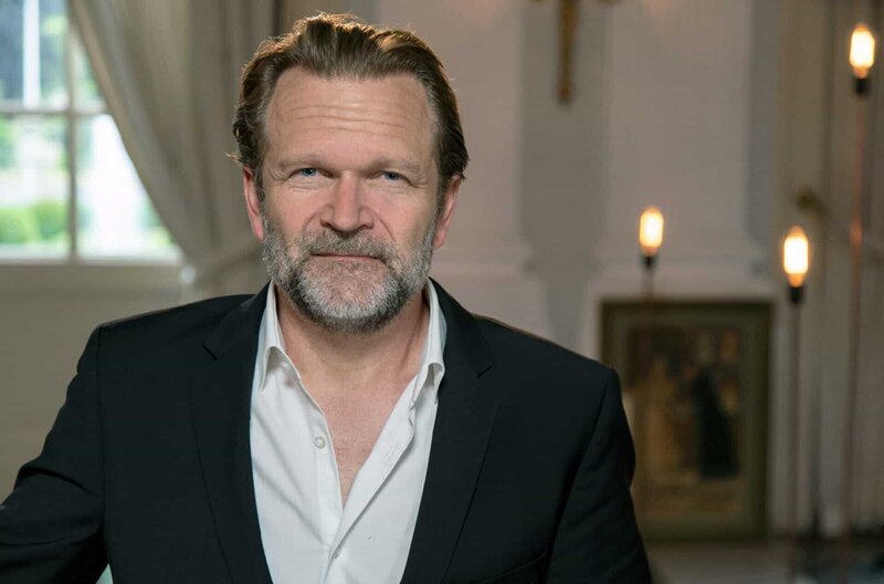 Daniel Hope spielt Beethoven – Bild: Daniel Waldhecker /​ Hope spielt Beethoven – gemeinsam mit Sebastian Knauer (Bild) am Klavier.