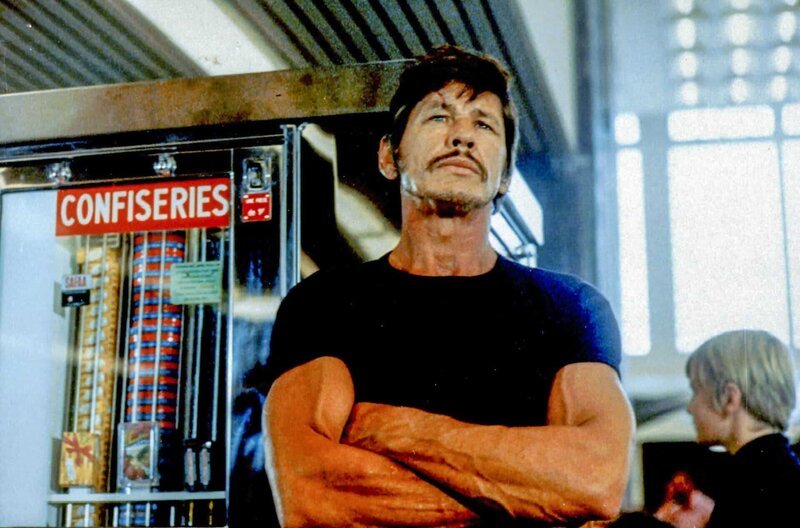 Charles Bronson spielt die Hauptrolle Joe Martin im „Kalter Schweiß“ von Terence Young, 1970. – Bild: Belgique CineFair Film /​ Charles Bronson spielt die Hauptrolle Joe Martin im ?Kalter Schweiß? von Terence Young, 1970.