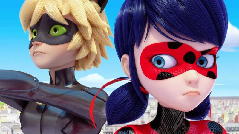 L-R: Cat Noir, Ladybug – Bild: Disney