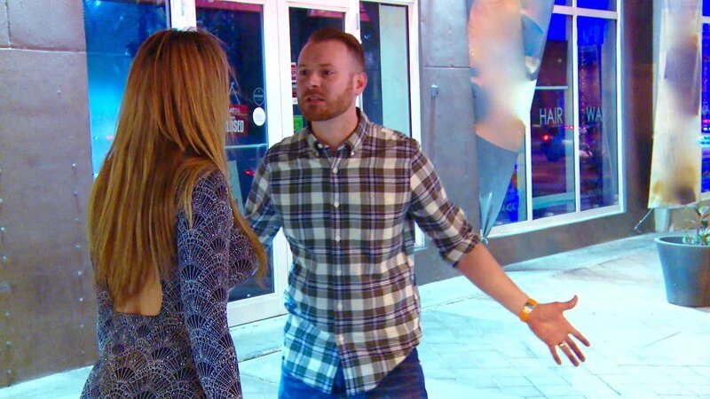 Russell Mayfield and Paola Mayfield argue after having an explosive confrontation with Paola’s friend from Colombia, Juan Munoz. – Bild: TLC /​ Discovery Communications