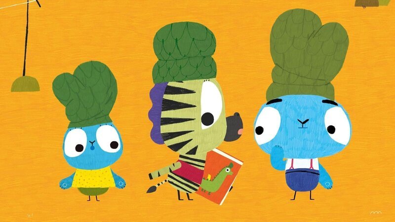 In der sonnigen Savanne lernen Bop (re.) und Boo (li.) das Zebramädchen Zhenya (mi.) kennen, das eine echte Büchernärrin ist. Sie liest den Brave Bunnies die Geschichte von einem Drachen vor. – Bild: 2020 publishing house Glowberry Books LLC