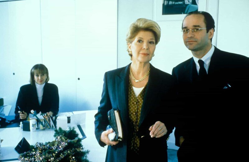 Debora Weigert, Christiane Hörbiger, Horst-Günter Marx. – Bild: ORF/​Lisa-Film