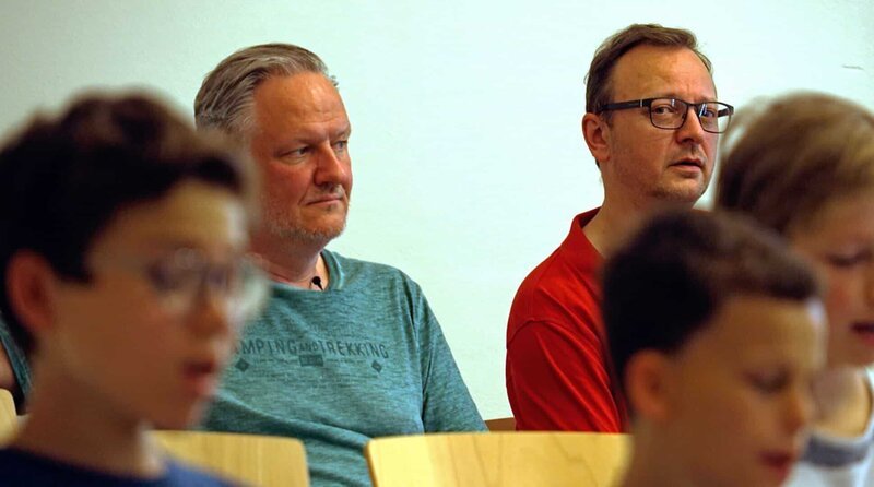 Thomas und Johannes bei Kreuzchorprobe – Bild: MDR/Dinah Münchow Thomas und Johannes bei Kreuzchorprobe – Bild: MDR/Dinah Münchow