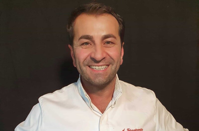 Spitzenkoch Ali Güngörmüs. – Bild: BR/​HR