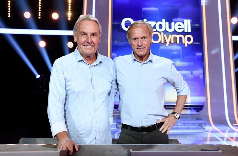 Die Kandidaten des „Sport“: Jörg Wontorra (l.) und Gerhard Delling (r.), beide Sportjournalisten. – Bild: ARD/​Uwe Ernst