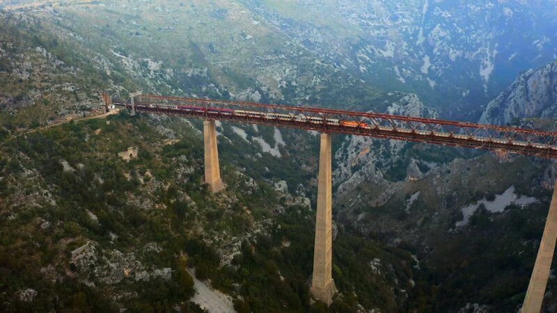 Das Mala Rijeka Viadukt im Dinarischen Gebirge ist die höchste Eisenbahnbrücke Europas. – Bild: N24 Doku