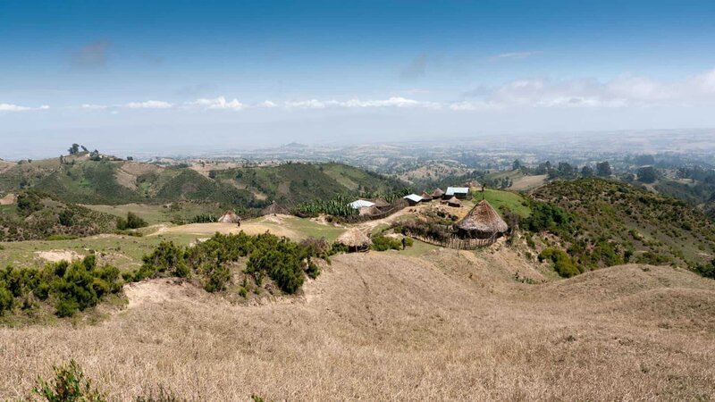 Dorf Harro 3.200m. über dem Meeresspiegel nahe Wonchi, Äthiopien. – Bild: 3sat