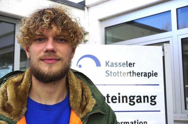 Dmytro Melnychenko, Teilnehmer eines zweiwöchigen Intensivkurses der „Kasseler Stottertherapie“ in Bad Emstal (Landkreis Kassel). – Bild: HR