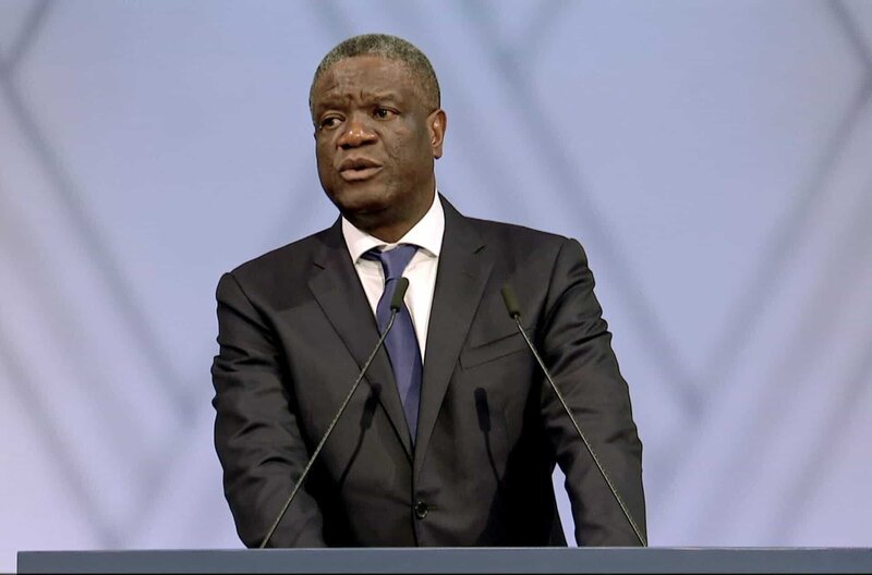 „Mein Land gehört zu den reichsten weltweit und dennoch gehört mein Volk zu den ärmsten weit und breit“, sagte Denis Mukwege am 10. Dezember 2018 in Oslo anlässlich der Verleihung des Friedensnobelpreises. – Bild: Les Films de la Passerelle /​ © Les Films de la Passerelle