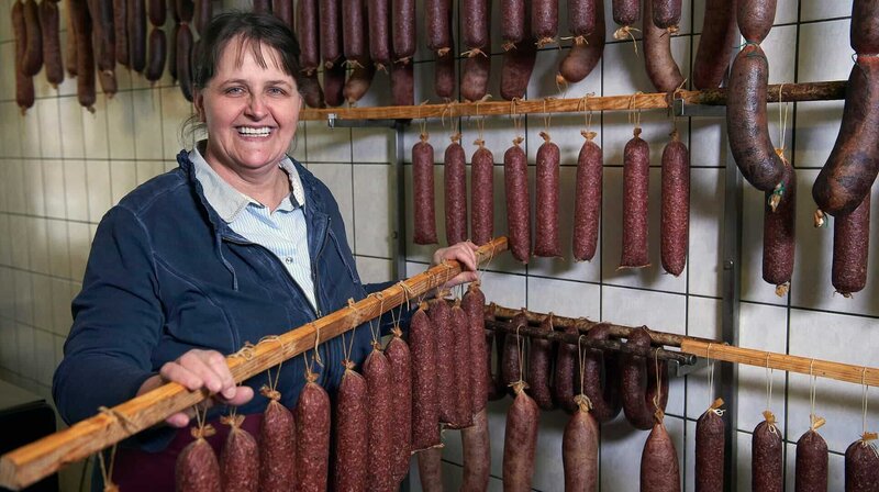 Land &amp; lecker S18E03: Klassische Rinderrouladen aus dem Löwenberger ...