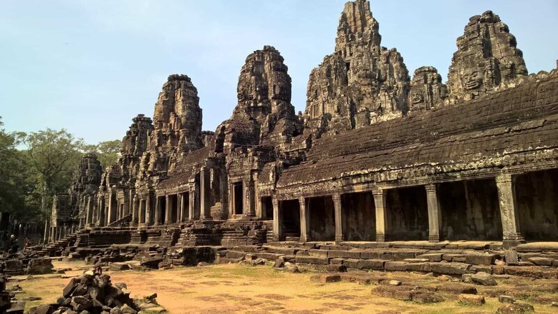 In der Tempelanlage Angkor Wat feierte die Khmer-Monarchie ihre Götter. – Bild: ZDF und Hardy Hergt.