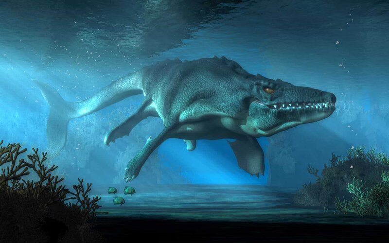 An mosasaurus swims towards you in shallow seas. This creature was an aquatic reptile that lived in the ocean during the Cretaceous period. – Bild: Shutterstock /​ Shutterstock /​ Copyright (c) 2019 Daniel Eskridge/​Shutterstock. No use without permission.