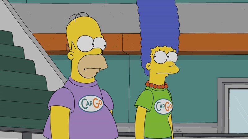 „Die Simpsons“, „Passives Fahren.“ Homer zerstört versehentlich das unbezahlbare Fabergé Huhn von Mr. Burns. Daraufhin setzt in dieser kurzerhand auf die Straße. Doch schon bald findet Homer einen neuen Job bei ’CarGo?. Die Firma hat sich auf selbstfahrende Autos spezialisiert und die Homer nun testen soll. Dabei ist seine Faulheit von großem Nutzen. Homer macht seine Sache so gut, dass er schon bald die Karriereleiter nach oben steigt. – Bild: 2018–2019 Fox and its related entities. All rights reserved. Lizenzbild frei