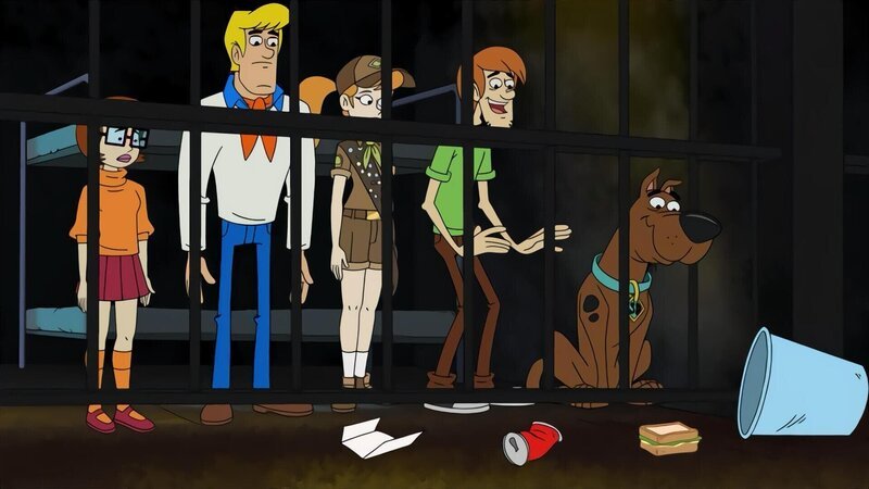 Velma Dinkley (l.), Fred Jones (2.v.l), Shaggy Rogers (4.v.l.), Scooby-Doo (5.v.l.) – Bild: Boomerang (DE) /​ Warner Bros. Entertainment Inc