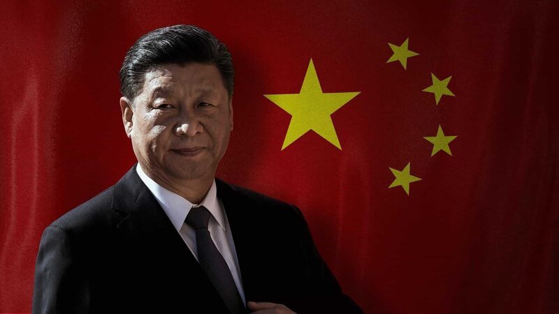 Deutschland und China – die Gegenwart der Vergangenheit: Steht auch Xi Jinpings Reich vor einer Zeitwende? – Bild: ZDF und Antonio Masiello /​ Kontributor (Getty Images Europe)./​Antonio Masiello /​ Kontributor (