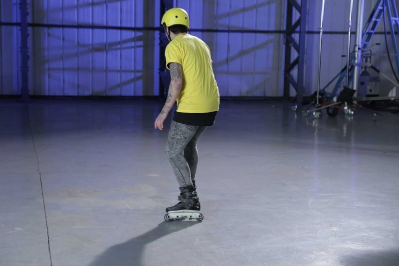 ESSEX, ENGLAND – Rollerblade Stopping performed by Terry Proce at Mad Gear.  (photo credit: IWC Media/​Nick Marwick) – Bild: National Geographic Channels /​ IWC Media/​Nick Marwick /​ IWC Media
