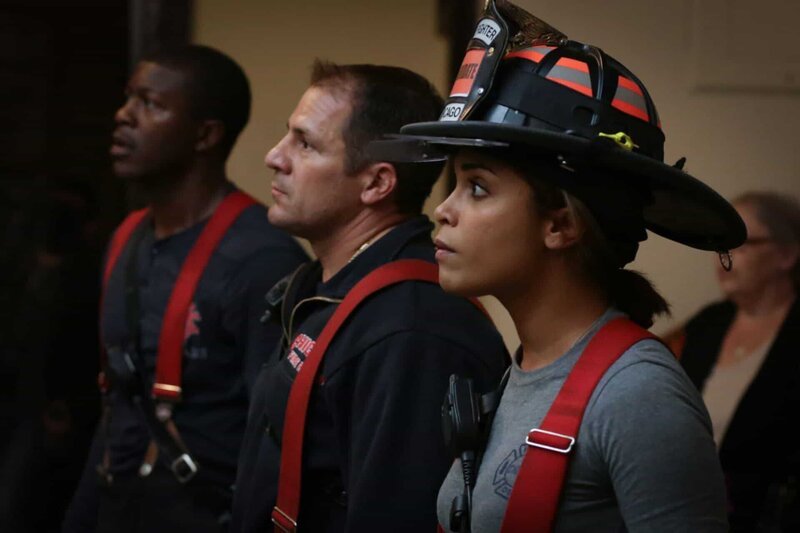CHICAGO FIRE -- „The Nuclear Option“ Episode 305 -- Pictured: Monica Raymund as Gabriela Dawson -- (Photo by: Elizabeth Morris/​NBC) – Bild: Universal TV