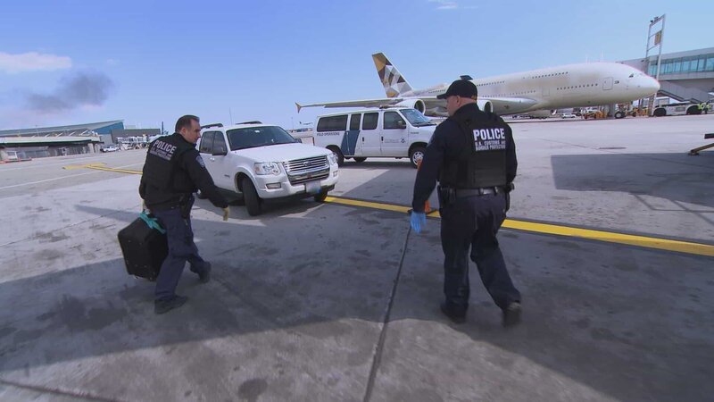 Szene aus der Reality Show „U.S. Border Patrol _ Einsatz an der Grenze „ – Bild: Licensed by Cineflix International Lizenzbild frei