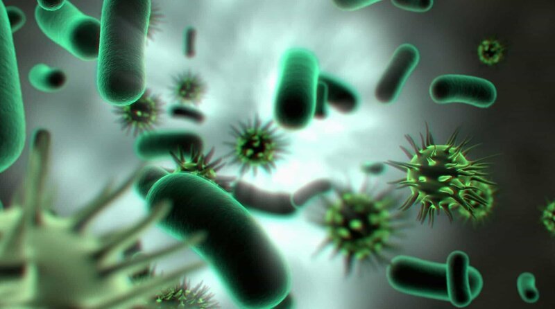 Auch so könnte ein außerirdischer Angriff aussehen: Unbekannte Viren im Wasser könnten sich schnell verbreiten und binnen kürzester Zeit viele Menschen vergiften oder sogar töten. (Animation) – Bild: N24 Doku