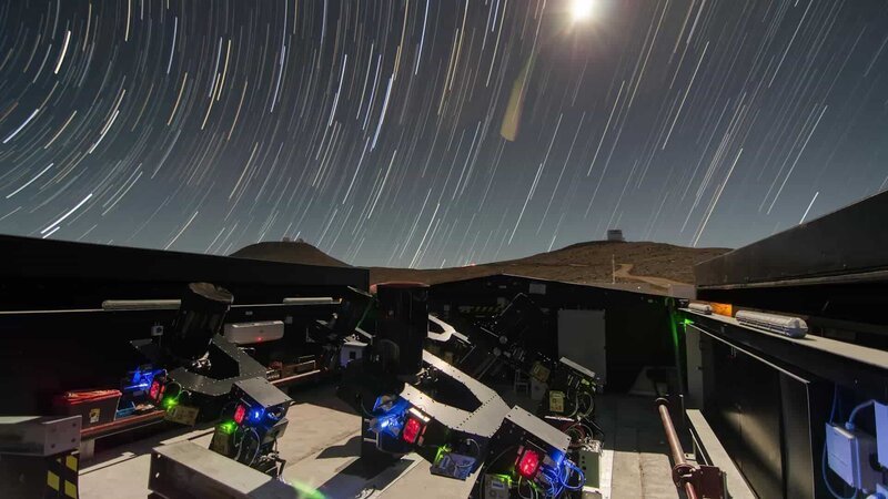 Dunkle Materie, Schwarze Löcher, extrasolare Planeten – die Astronomie erlebt im 21. Jahrhundert ihre Blütezeit und das ESO spielt dabei eine wichtige Rolle. – Bild: N24 Doku