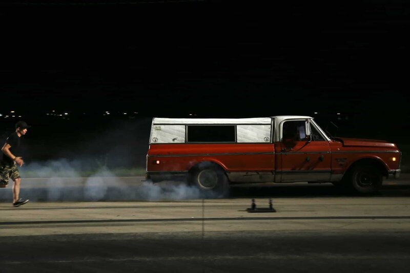 Farmtruck performs a burnout. – Bild: Discovery Communications, LLC