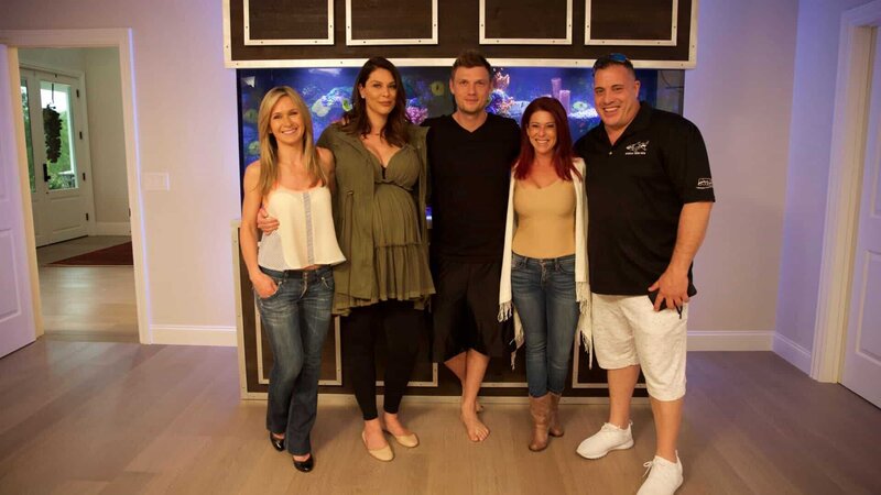Backstreet Boy and Dancing with The Stars finalist Nick Carter wants an aquarium for his Los Angeles home. A paddle boat theme seems impossible until Wayde finds one in the middle of the desert. – Bild: Animal Planet /​ Discovery Communications