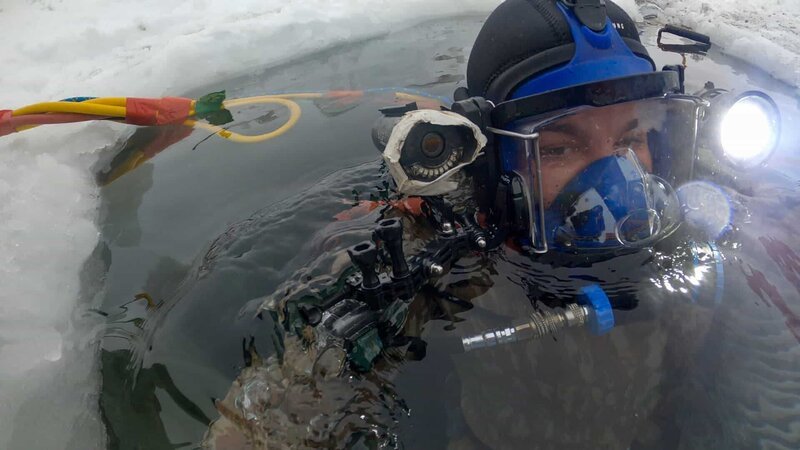 Wild Ranger Gold Co. diver Jenny Stuck. – Bild: Trent Ellis /​ Discovery Channel /​ Discovery Communications, LLC