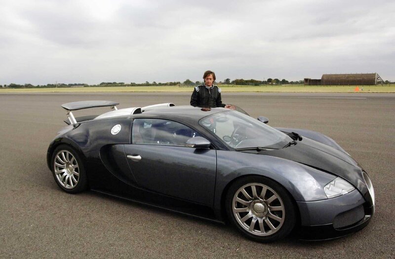Richard Hammond mit dem Bugatti Veyron – Bild: RTL /​ BBC