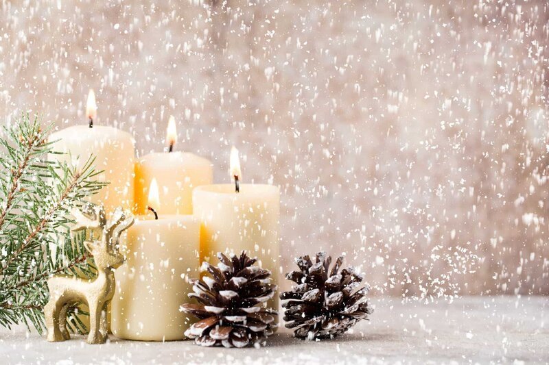 Christmas decoration on the wooden background – Bild: Shutterstock /​ Shutterstock /​ Copyright (c) 2019 Gita Kulinitch Studio/​Shutterstock. No use without permission.