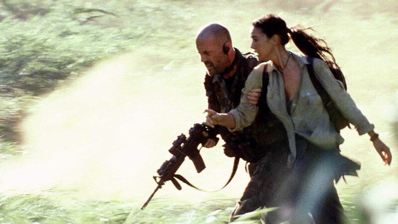 Tränen der Sonne – Bild: ZDF und Columbia Pictures./​Columbia Pictures