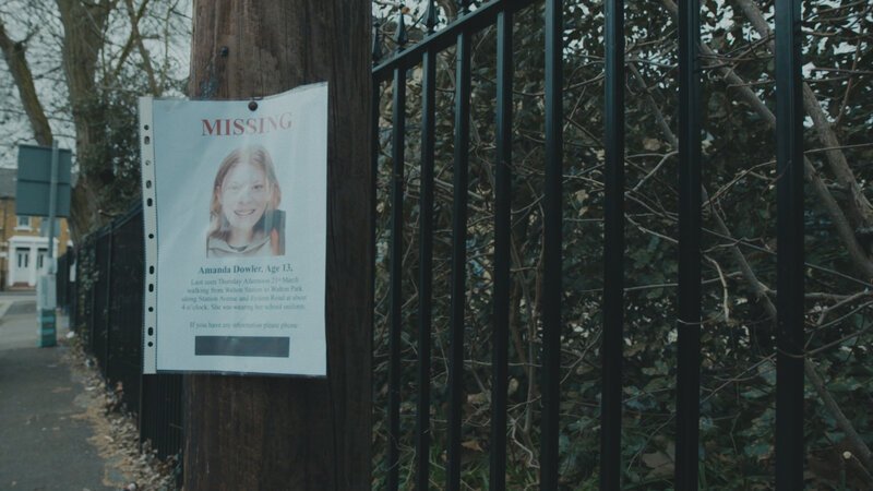 Das Verschwinden von Milly Dowler, einem 13-jährigen englischen Schulmädchen, das im März 2002 am helllichten Tag verschwand, führte zur größten jemals von der Polizei von Surrey durchgeführten Untersuchung. – Bild: BILD