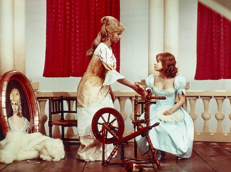 Dornröschen – Bild: MDR/​WDR/​CINE AKTUELL