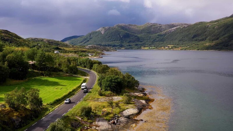 Europas Küstenstrassen Norwegen Küstenstrasse auf Norwegen – Bild: SRF/​ThoRa Film