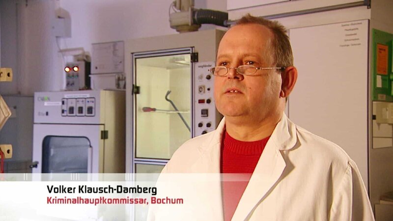 Kriminalhauptkommissar Volker Klausch-Damberg, Bochum – Bild: TVNOW